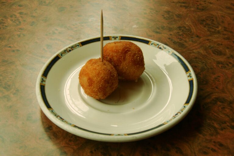 Croquetas de jamón ibérico