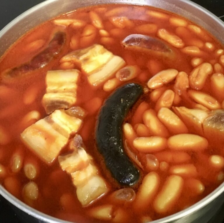 Fabada asturiana con compango